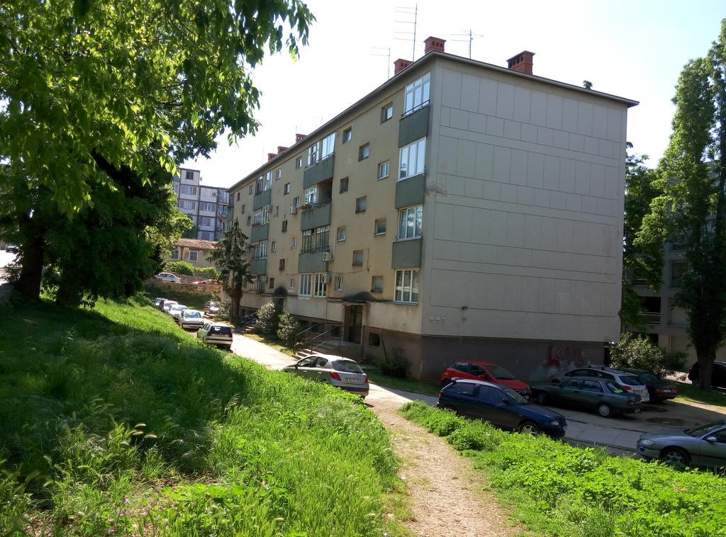 M & M Apartment Pula Exterior photo